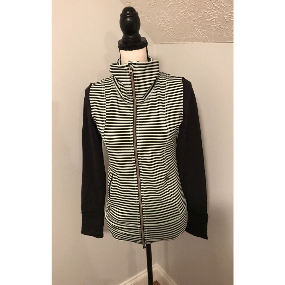 Lululemon Daily Yoga Jacket Classic Stripe Mint Moment Black/Black - Size 4